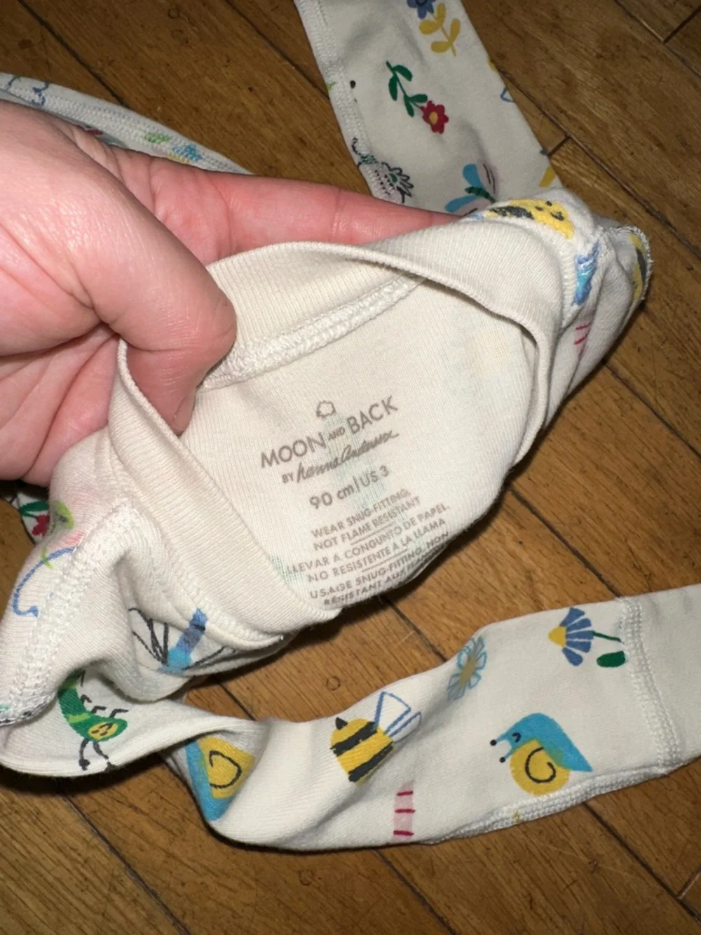 Baby Girl’s Hanna Andersson long sleeve zip pajama onesie floral - Picture 3 of 4